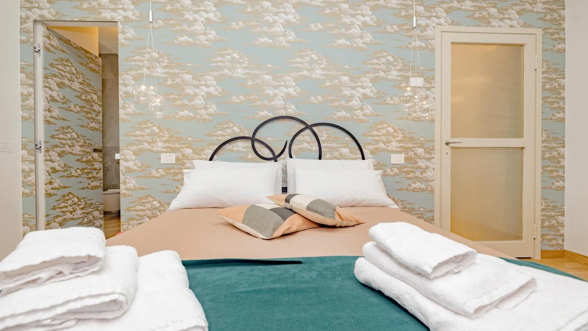 Elegance & Comfort Central Station 500Mt -15Minuti Duomo Milan 0*,